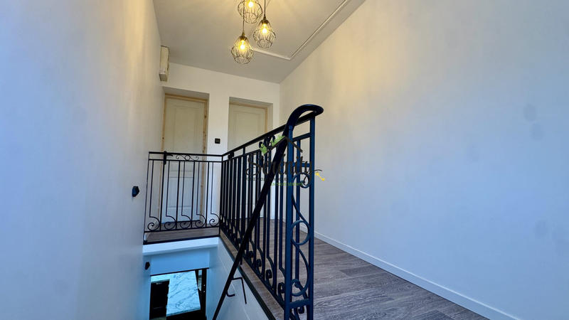 Maison - 161 m² - 7 pièces