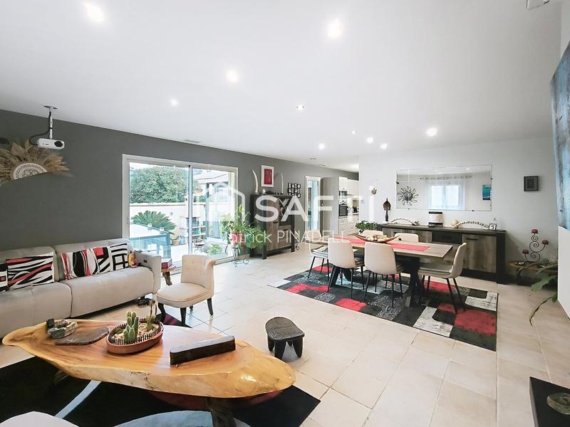 Maison - 135 m² - 5 pièces