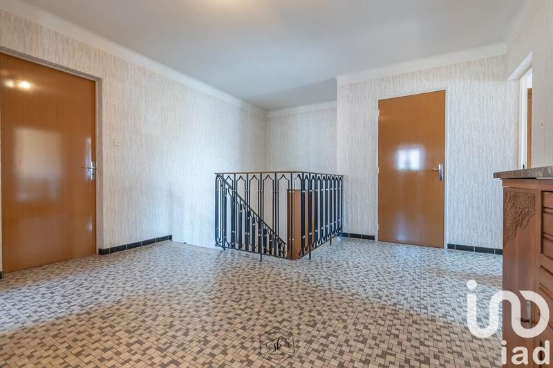 Maison - 167 m² - 8 pièces