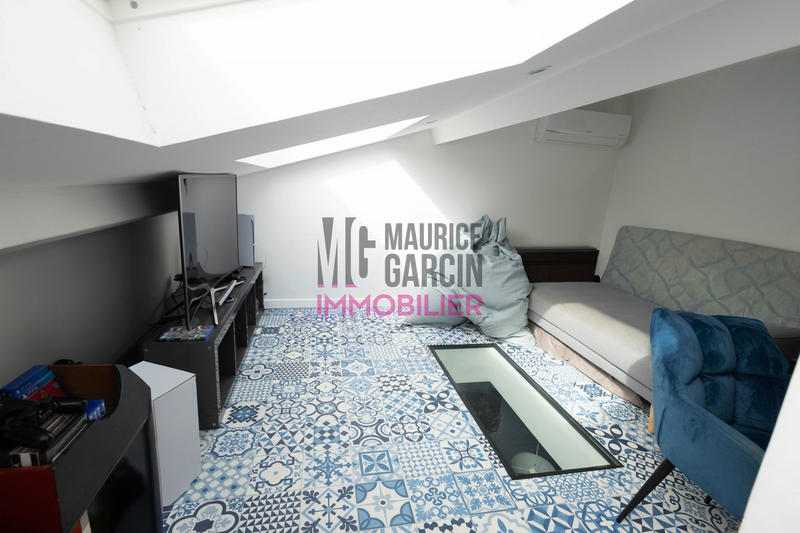 Maison - 105 m² - 5 pièces