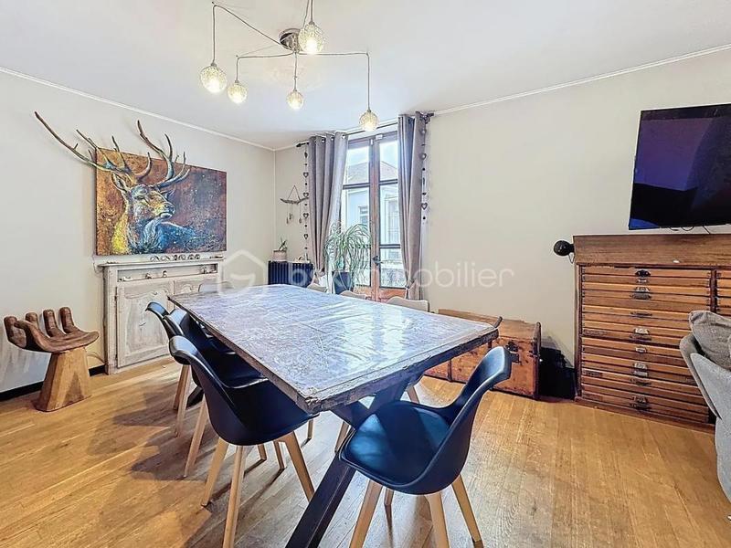 Maison - 155 m² - 7 pièces