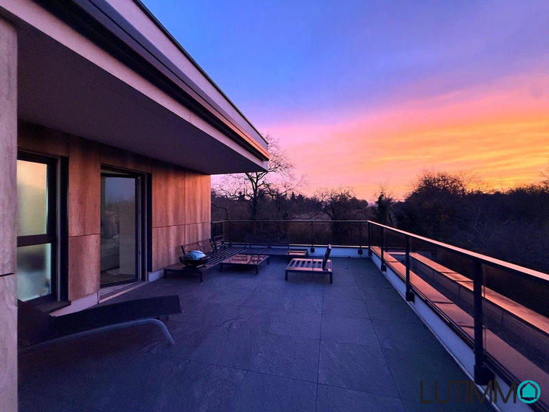 Appartement - 102 m² - 3 pièces