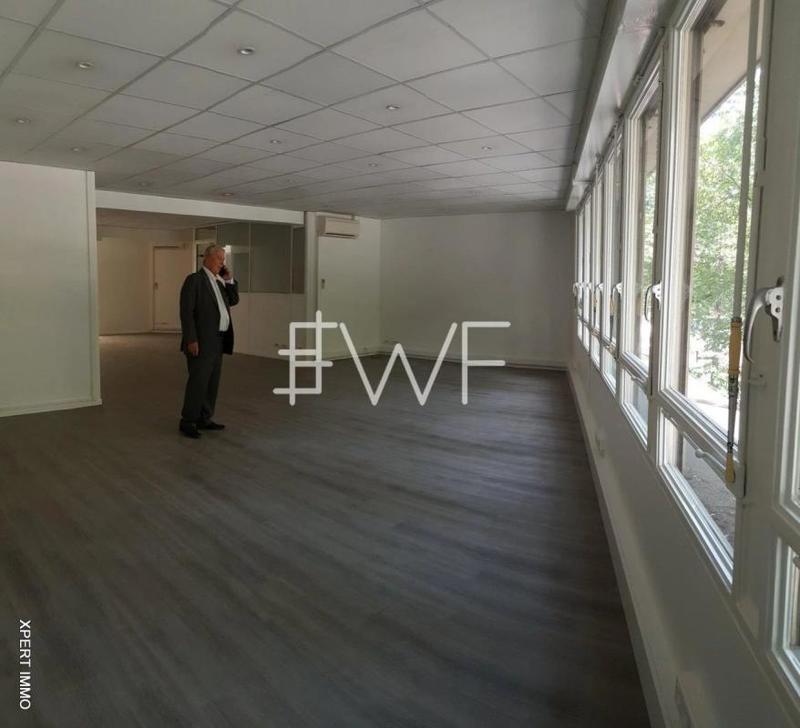 Bureau - 125 m² - 5 pièces