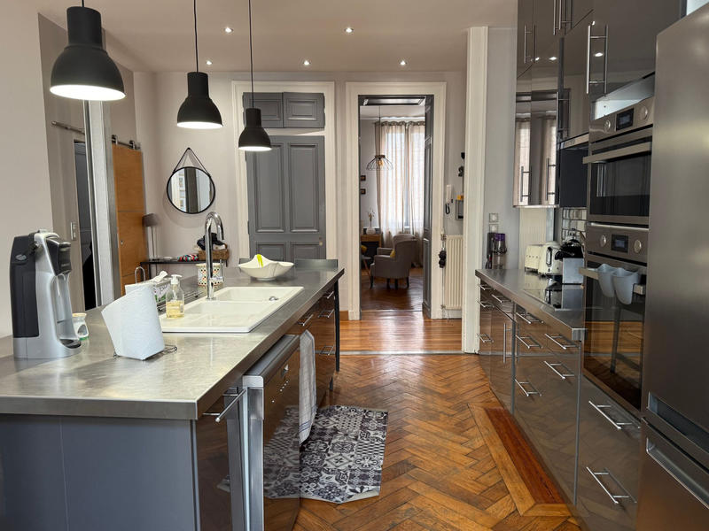 Appartement - 165 m² - 4 pièces