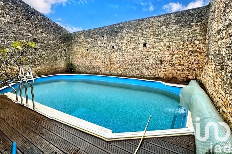 Maison - 167 m² - 6 pièces