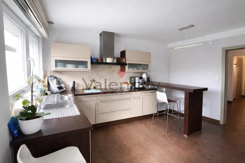 Maison - 150 m² - 7 pièces