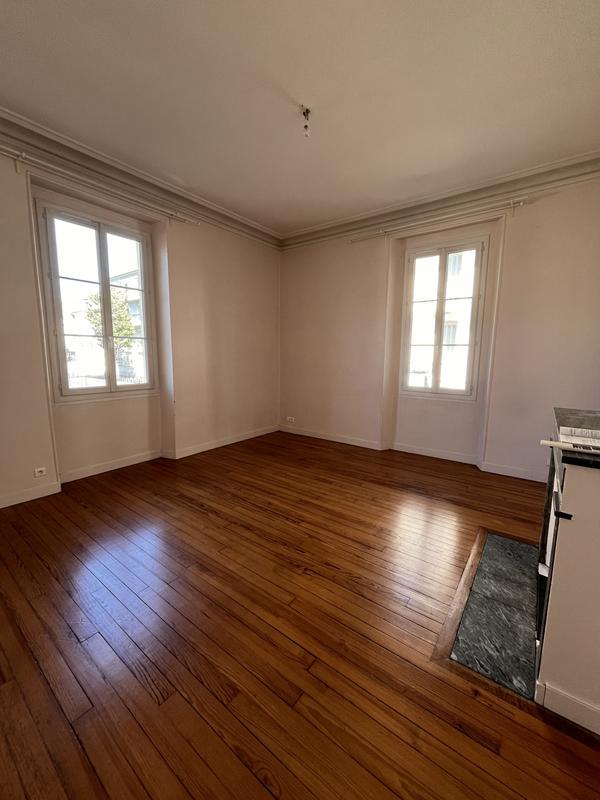 Appartement - 97 m² - 4 pièces