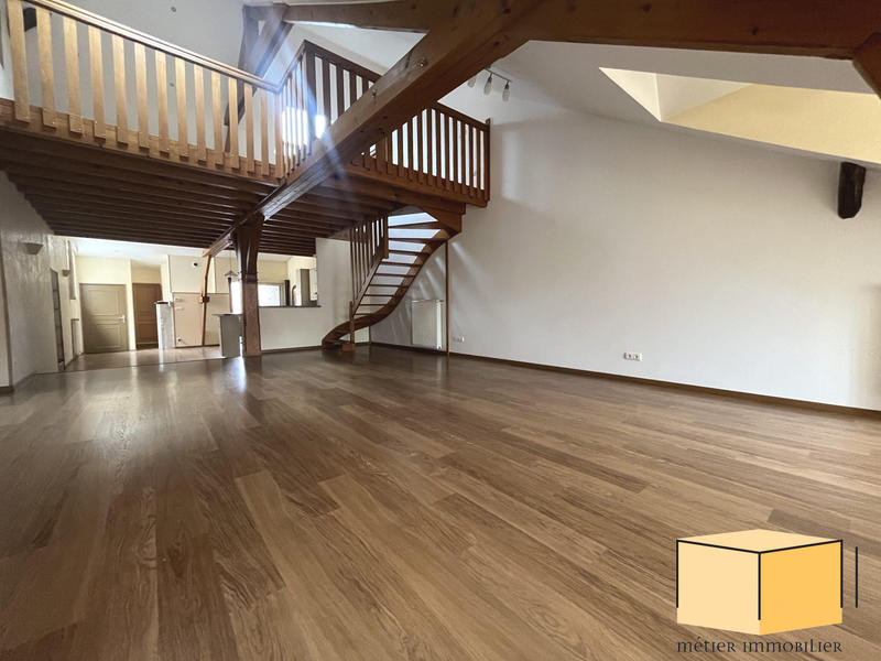 Appartement - 152 m² - 4 pièces