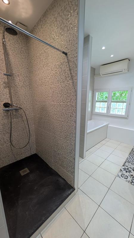 Appartement - 84 m² - 3 pièces