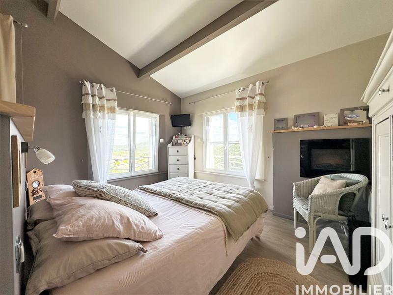 Maison - 127 m² - 6 pièces