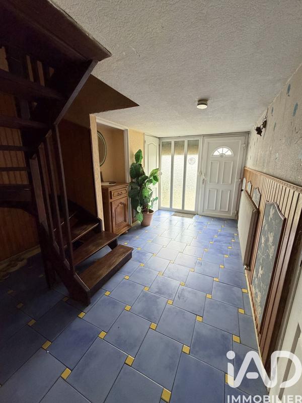 Maison - 83 m² - 5 pièces