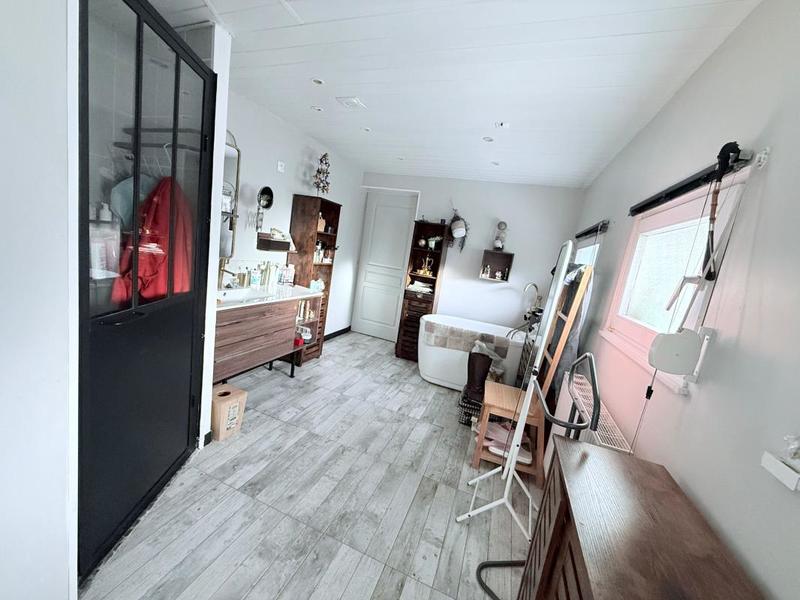 Maison - 177 m² - 4 pièces