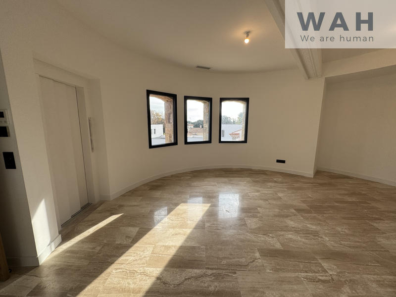 Duplex - 144 m² - 5 pièces