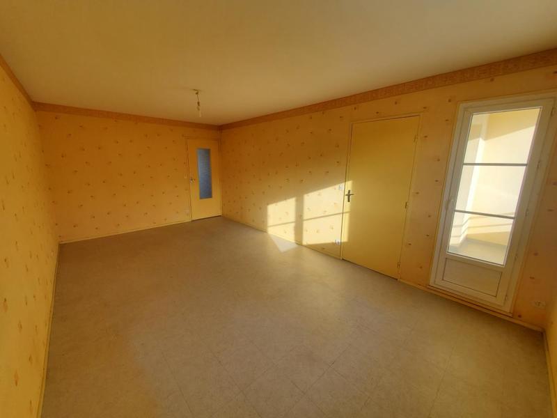 Appartement ancien - 67 m² - 3 pièces