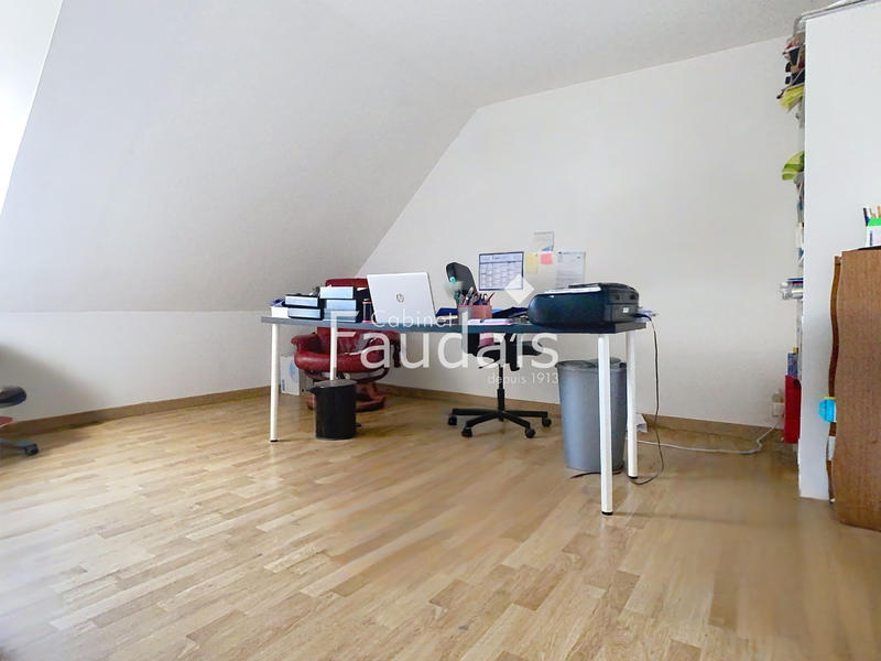 Maison - 162 m² - 6 pièces