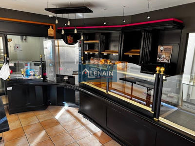 Fonds de commerce - Magasins - 172 m²