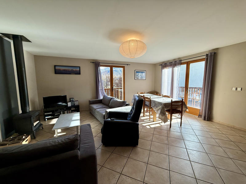 Maison - 180 m² - 6 pièces