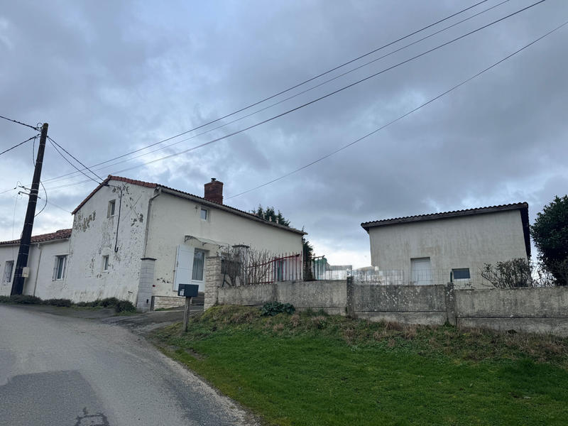 Maison - 84 m² - 4 pièces