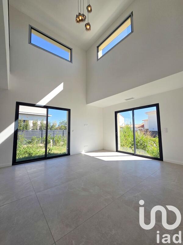 Maison - 97 m² - 4 pièces