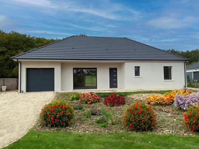 Maison - 80 m² - 4 pièces