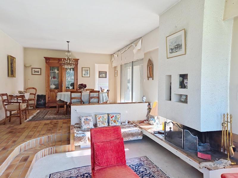 Maison - 151 m² - 6 pièces