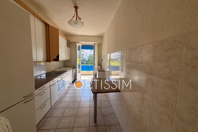 Appartement - 83 m² - 3 pièces