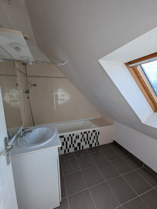 Maison - 68 m² - 4 pièces