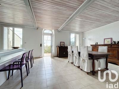 Maison - 195 m² - 6 pièces