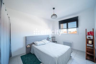 Maison - 97 m² - 4 pièces