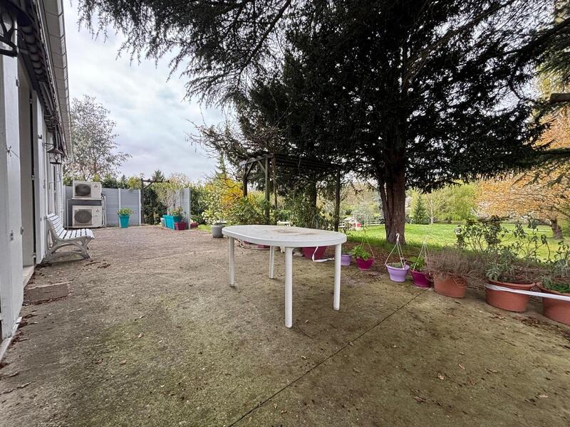 Maison - 163 m² - 6 pièces