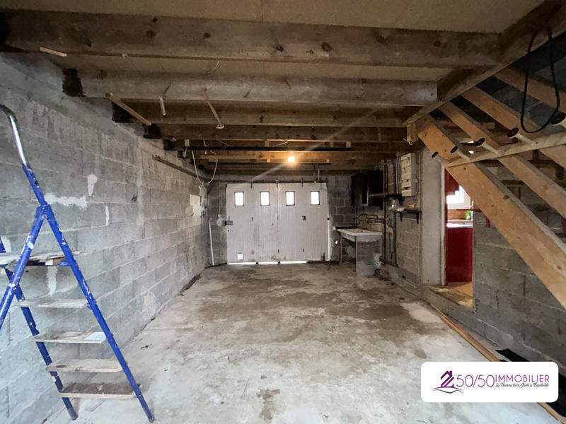 Maison traditionnelle - 137 m² - 5 pièces