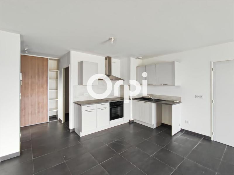 Appartement - 90 m² - 4 pièces