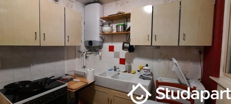 Chambre - 11 m² - 1 pièce