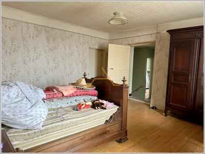 Maison - 107 m² - 5 pièces