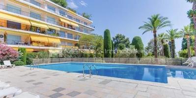 Appartement - 91 m² - 3 pièces