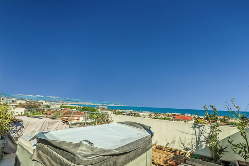 Appartement - 105 m² - 3 pièces