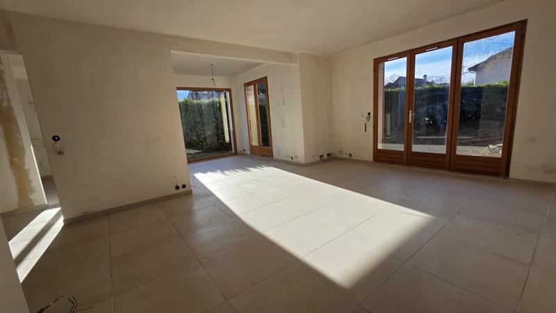 Villa - 152 m² - 6 pièces