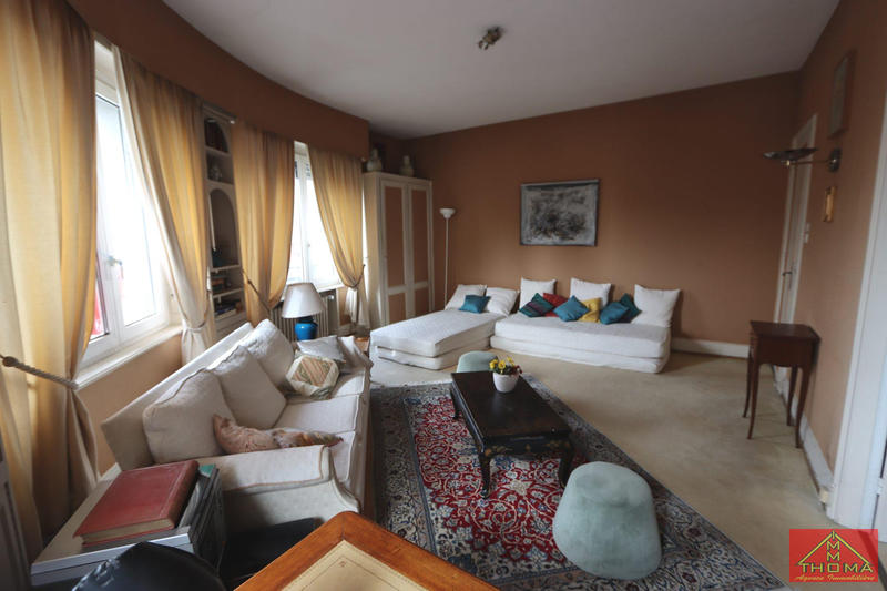 Appartement - 155 m² - 6 pièces