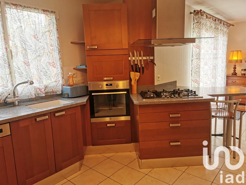 Maison - 140 m² - 6 pièces