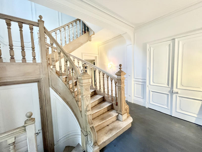 Appartement - 116 m² - 5 pièces