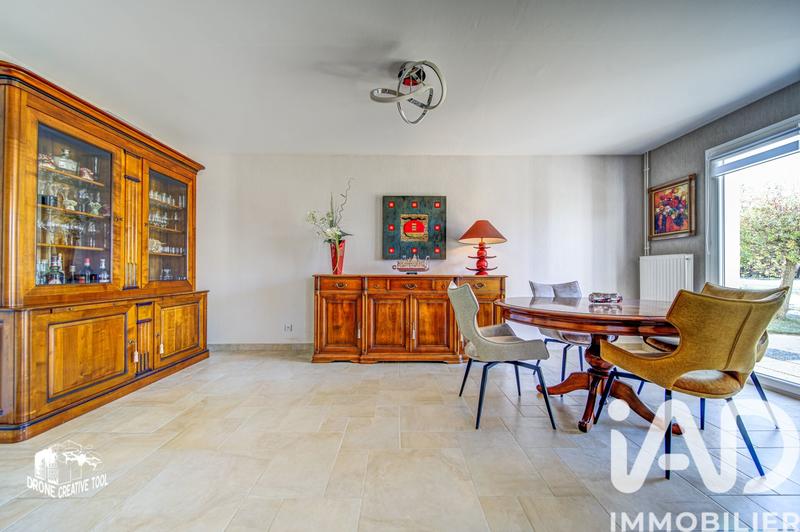 Maison - 159 m² - 7 pièces