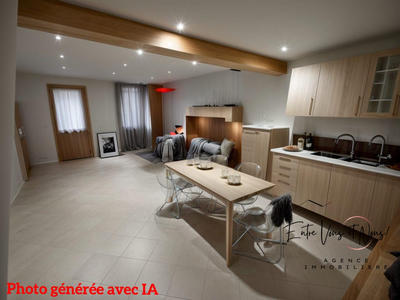 Maison - 80 m² - 4 pièces