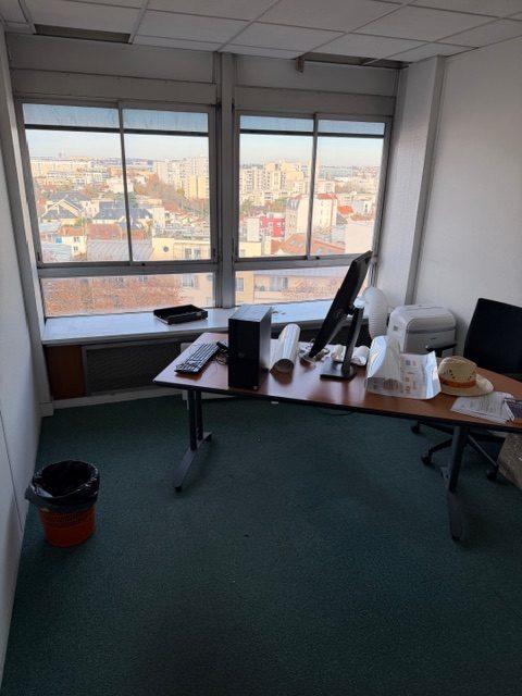 Bureau - 144 m²