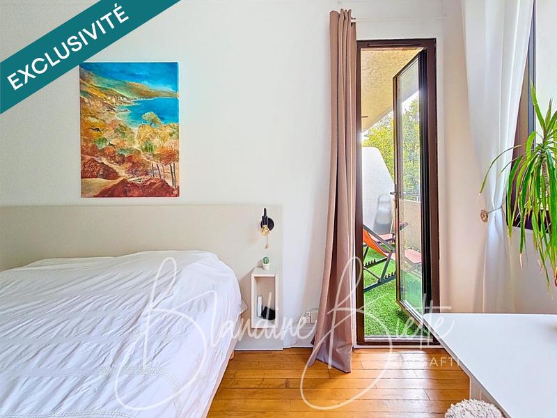 Appartement - 93 m² - 4 pièces