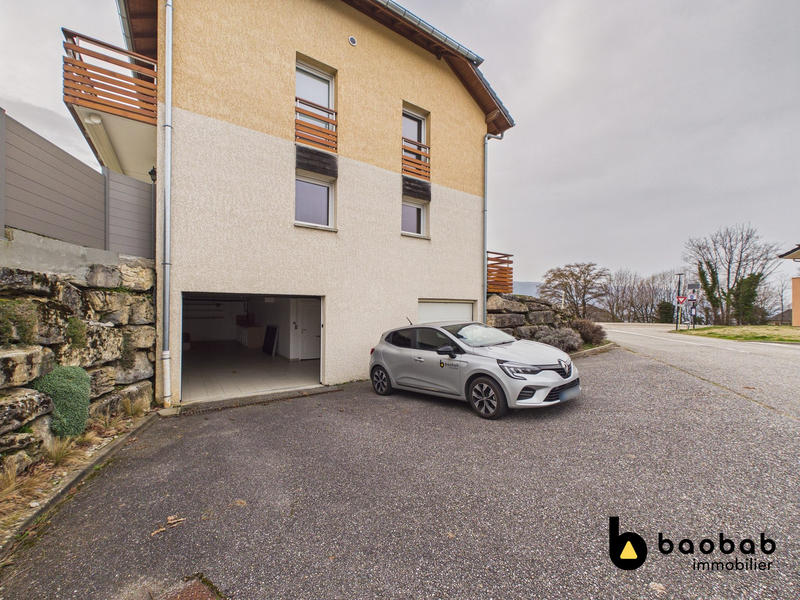 Appartement - 81 m² - 4 pièces