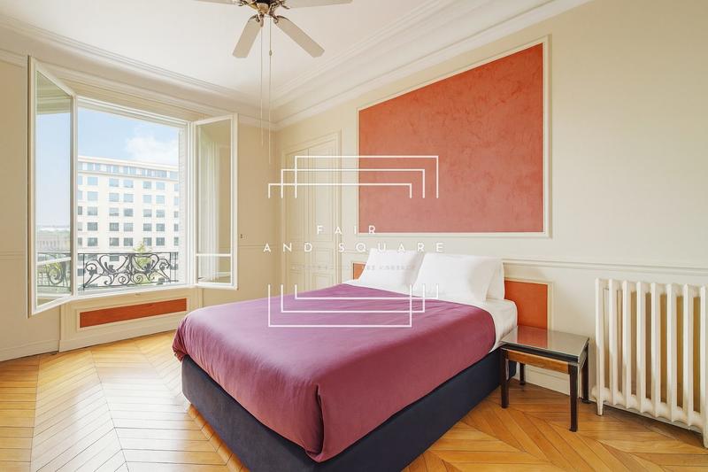 Appartement - 193 m² - 6 pièces