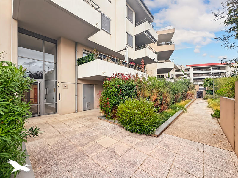 Appartement - 82 m² - 4 pièces