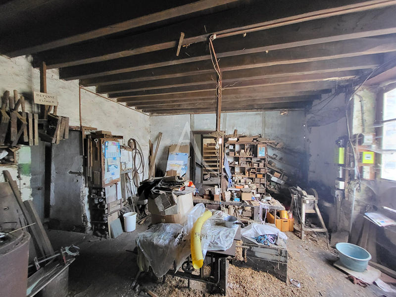 Maison - 424 m² - 10 pièces