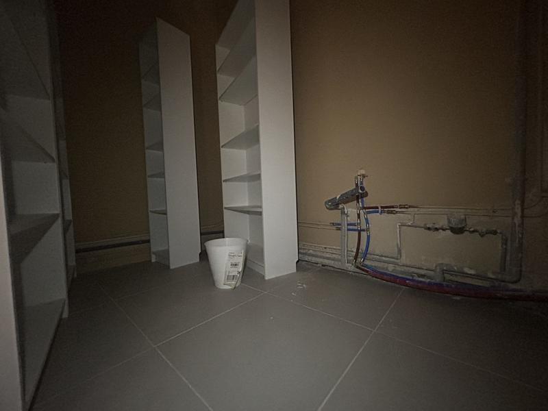 Fonds de commerce - 110 m²