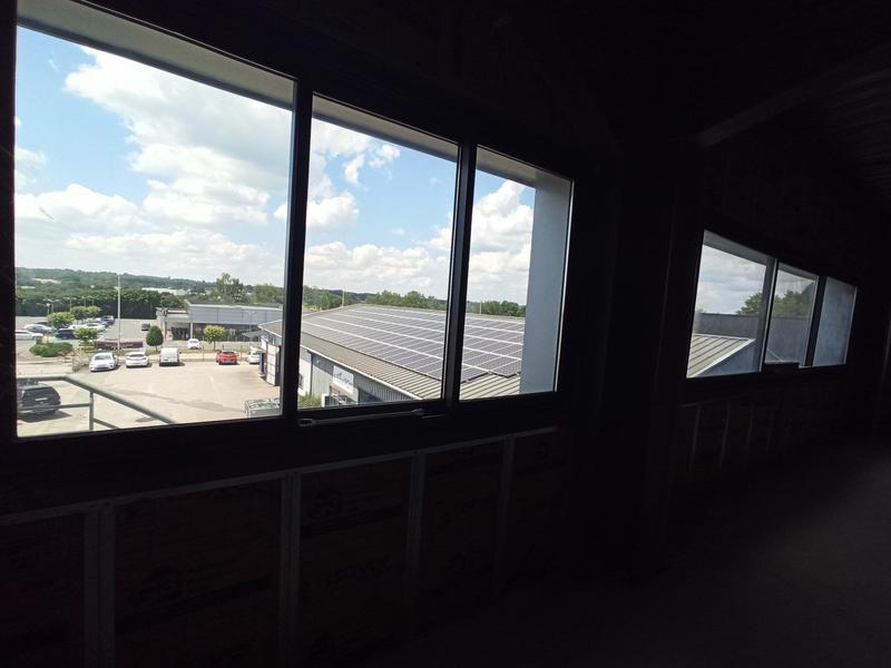 Local commercial - 179 m²